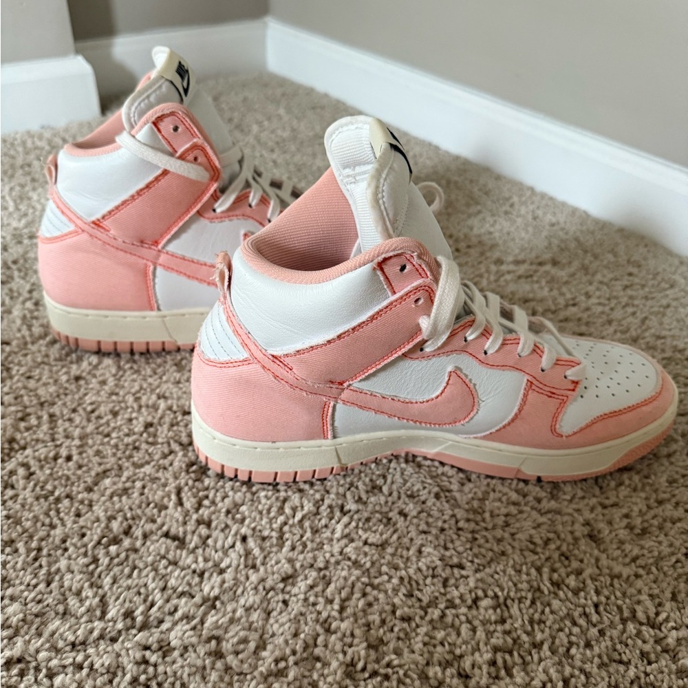 Women’s Pink and White Nike High Dunk 1985 Sneakers